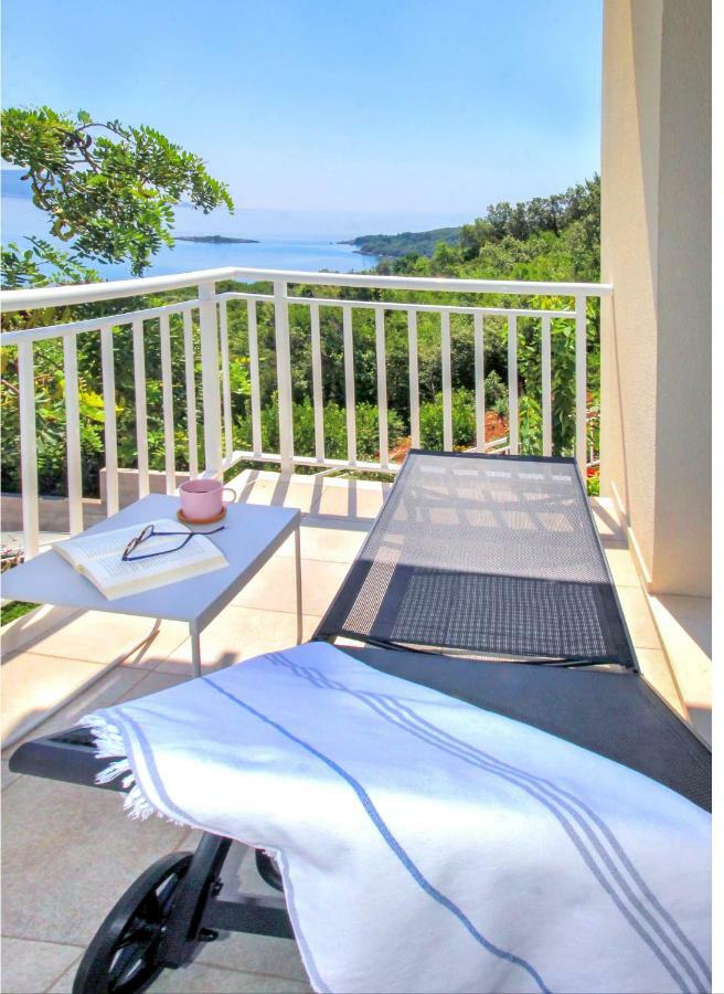 Apartment Levanat Molunat Luaran gambar