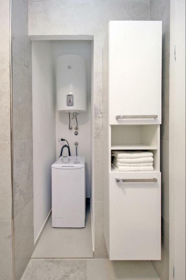 Apartment Levanat Molunat Luaran gambar