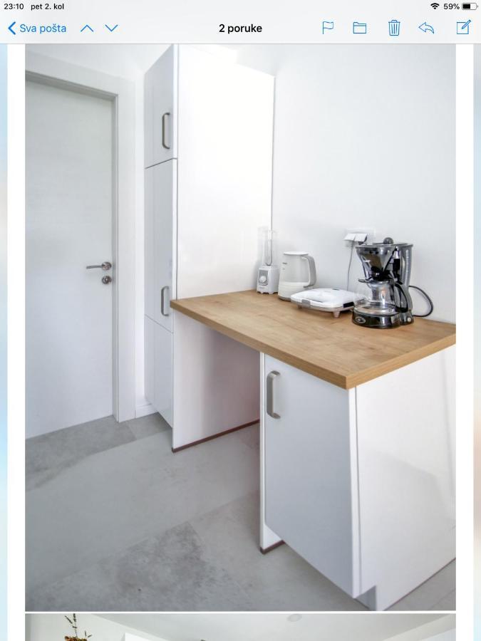 Apartment Levanat Molunat Luaran gambar