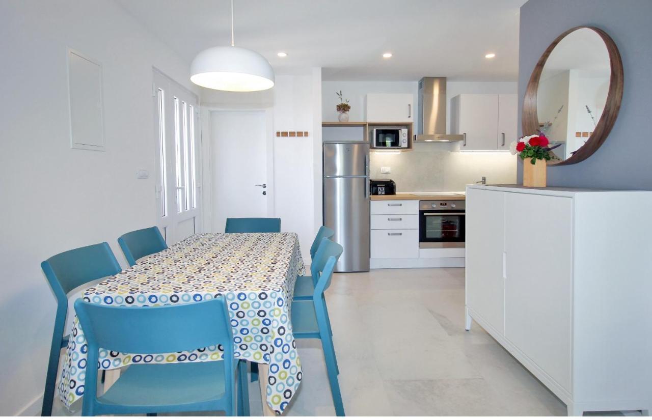 Apartment Levanat Molunat Luaran gambar