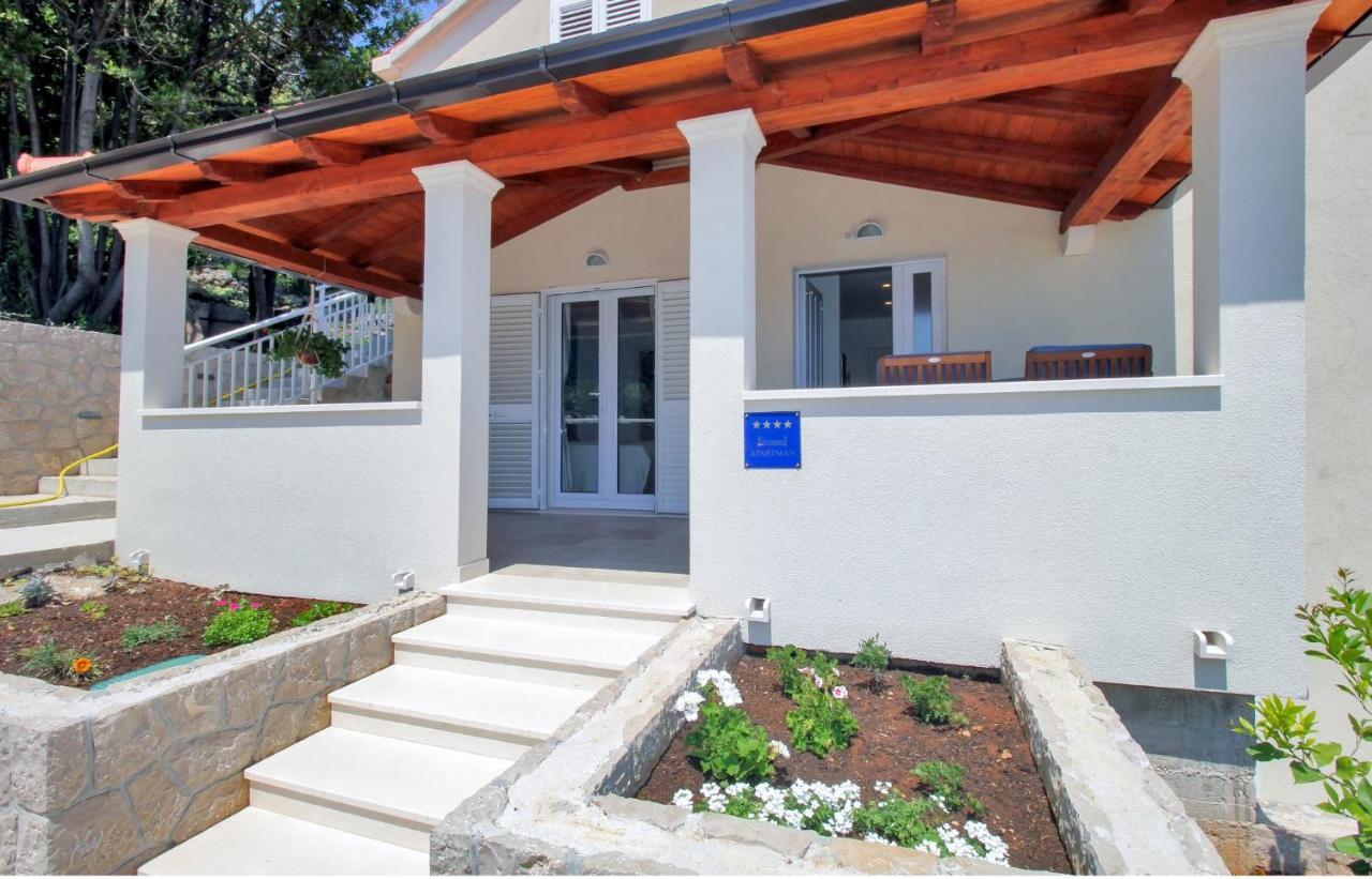 Apartment Levanat Molunat Luaran gambar